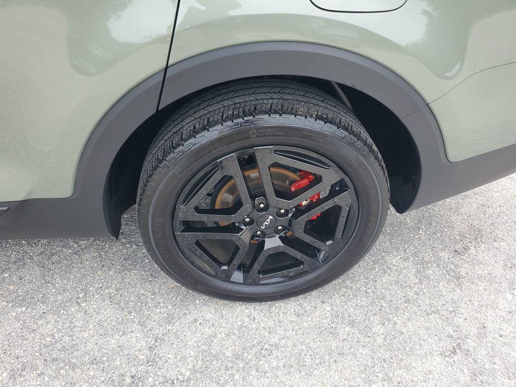 used 2024 Kia Telluride car, priced at $40,156