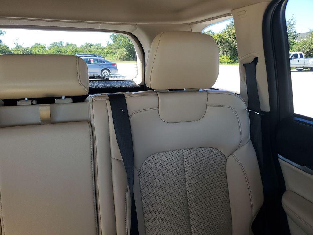 used 2022 Jeep Grand Cherokee car, priced at $19,952