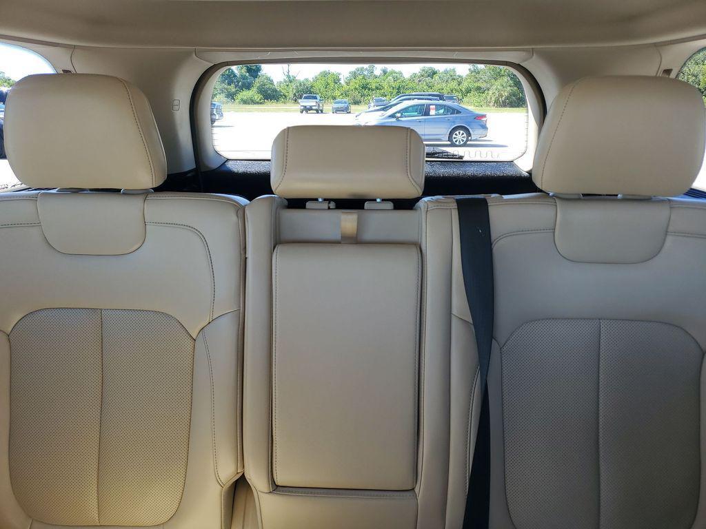 used 2022 Jeep Grand Cherokee car, priced at $19,952