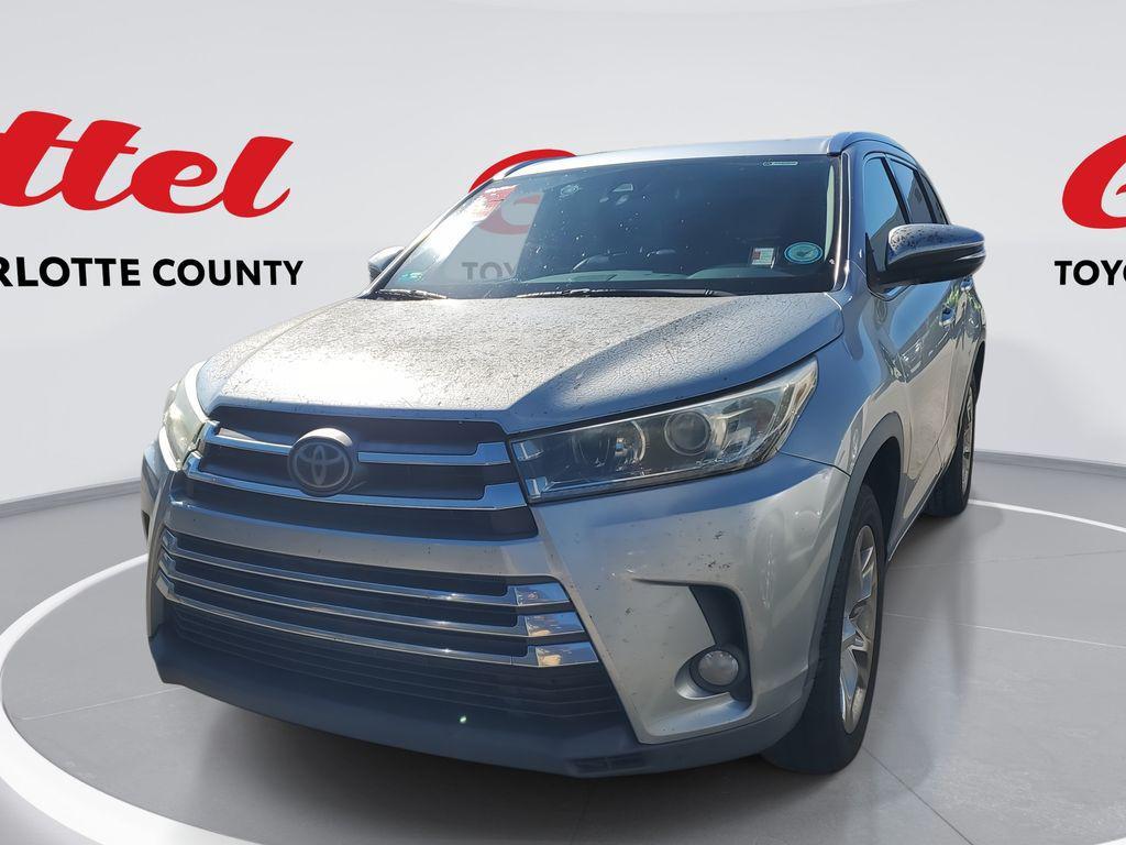 used 2017 Toyota Highlander car, priced at $17,984