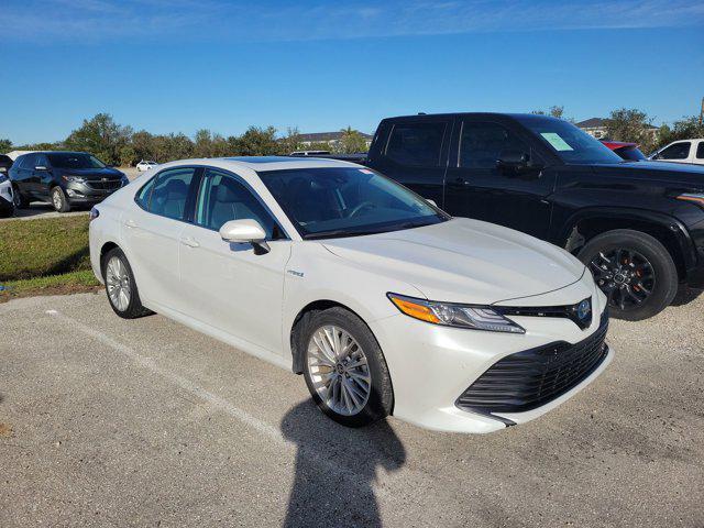 used 2020 Toyota Camry Hybrid car, priced at $25,707