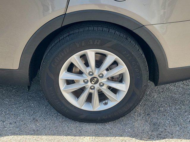 used 2019 Kia Sorento car, priced at $14,874