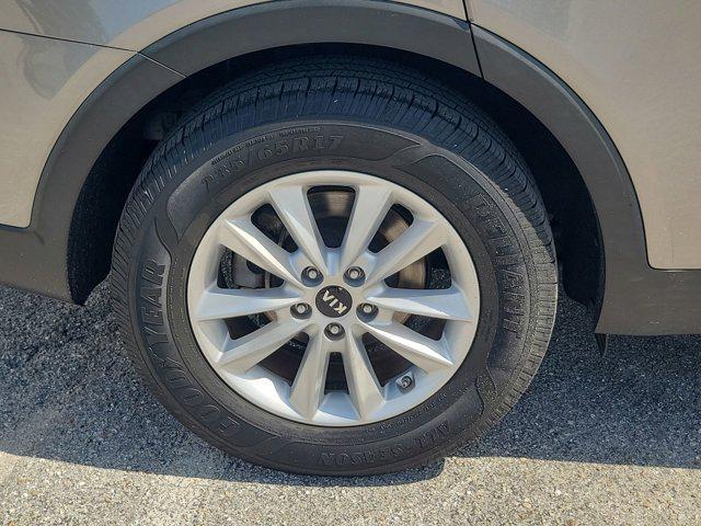 used 2019 Kia Sorento car, priced at $14,874