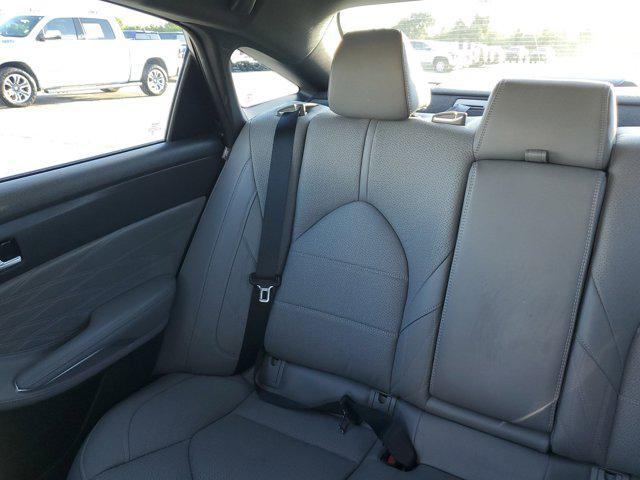 used 2022 Toyota Avalon Hybrid car, priced at $32,321