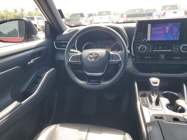 used 2023 Toyota Highlander car, priced at $38,791