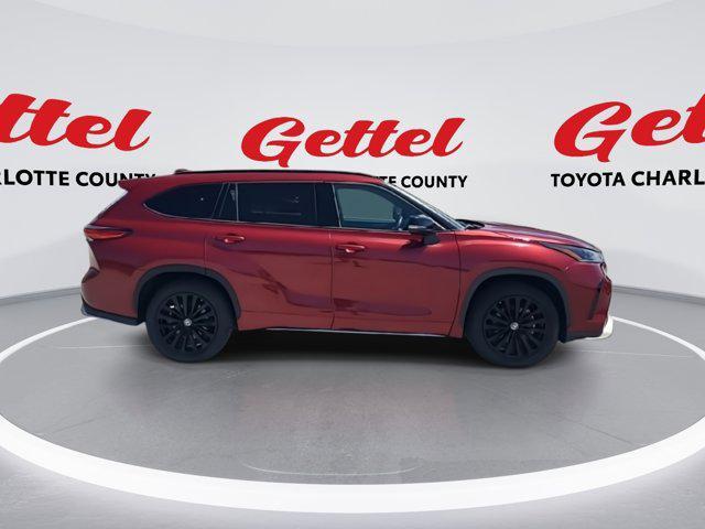 used 2023 Toyota Highlander car, priced at $38,791