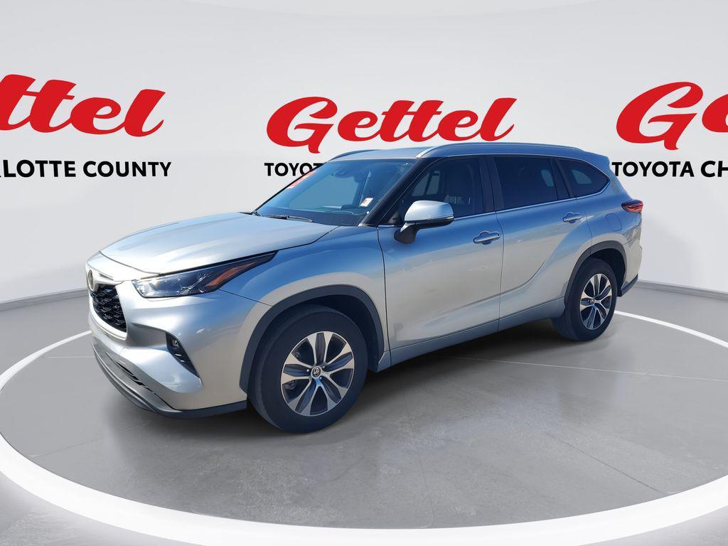 used 2023 Toyota Highlander car, priced at $34,845