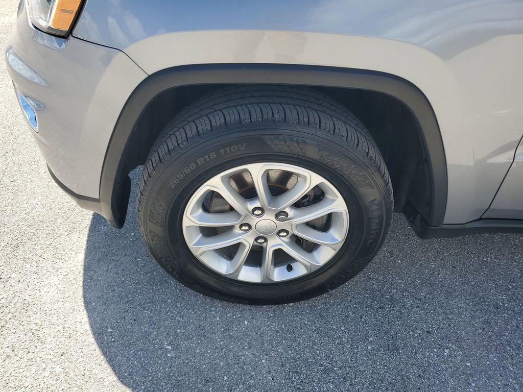 used 2021 Jeep Grand Cherokee car, priced at $23,552