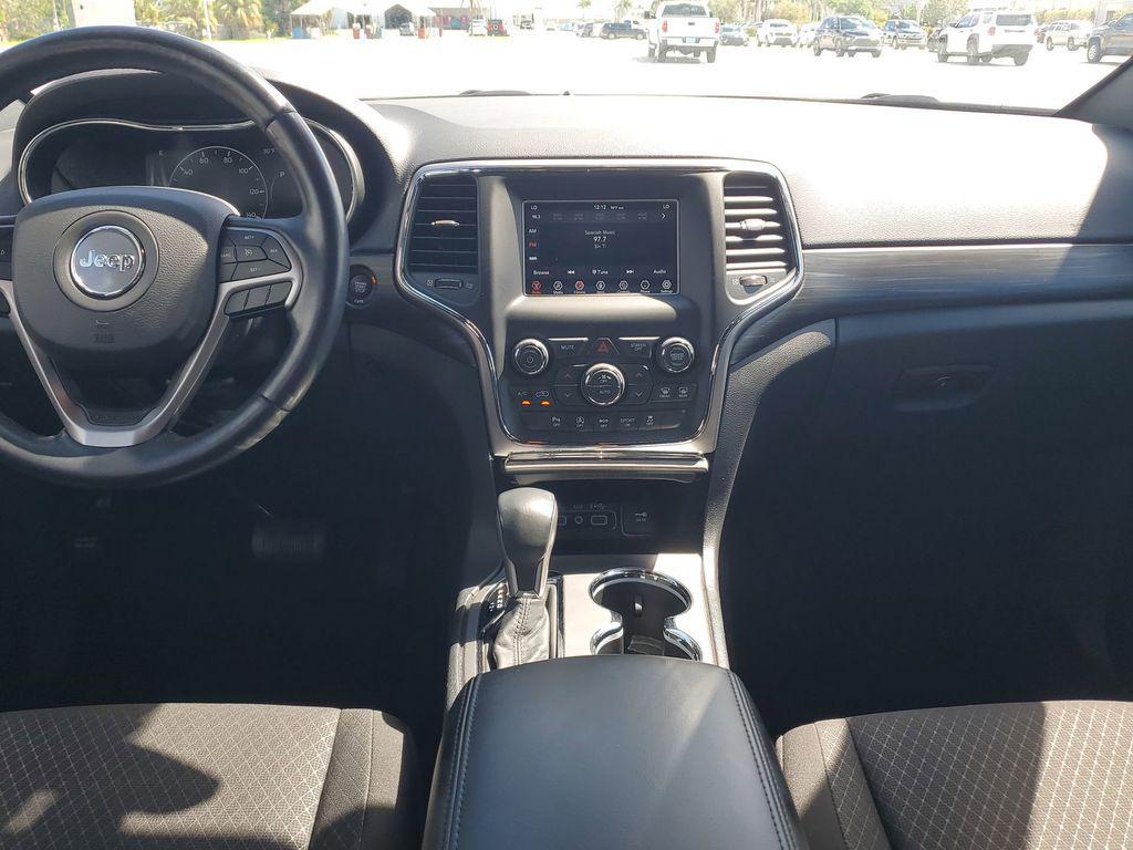 used 2021 Jeep Grand Cherokee car, priced at $23,552