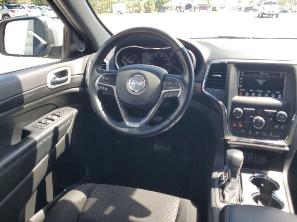 used 2021 Jeep Grand Cherokee car, priced at $23,552