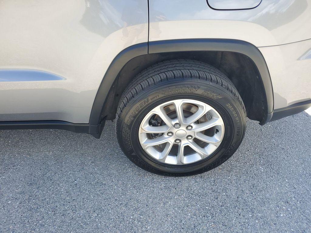 used 2021 Jeep Grand Cherokee car, priced at $23,552