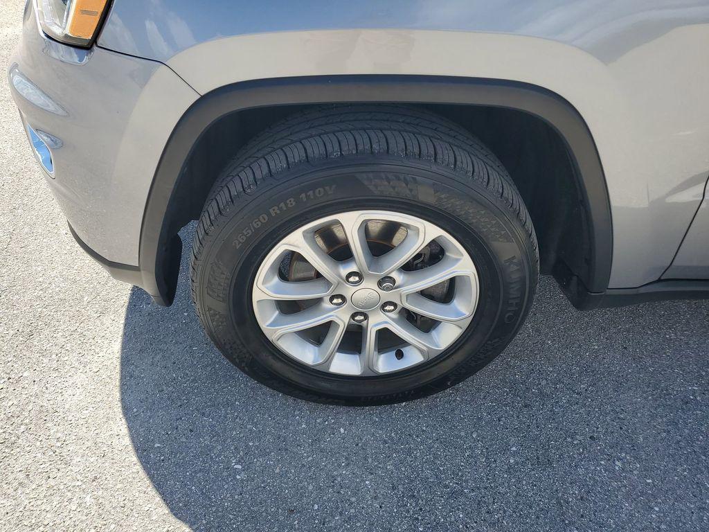used 2021 Jeep Grand Cherokee car, priced at $23,552