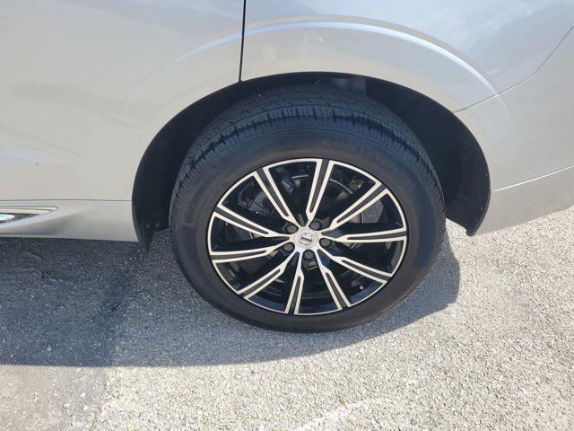 used 2021 Volvo XC60 car, priced at $27,757