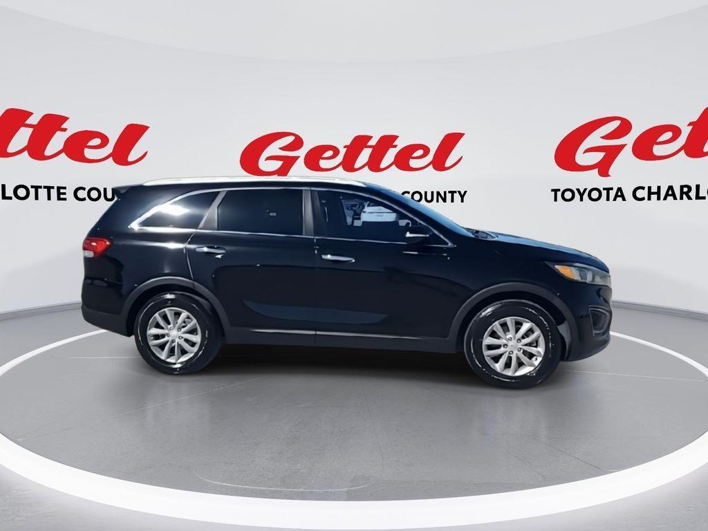 used 2017 Kia Sorento car, priced at $9,774