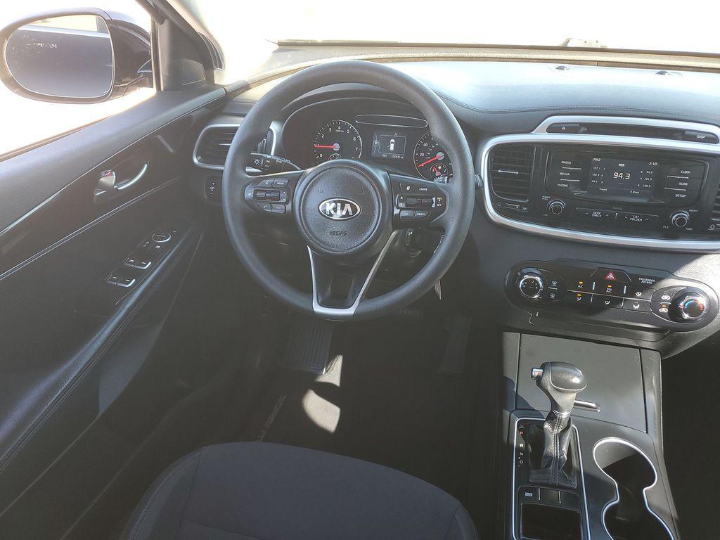 used 2017 Kia Sorento car, priced at $9,774