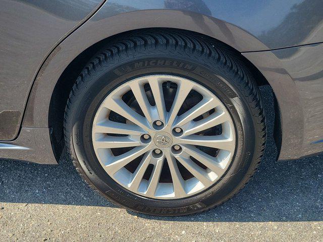 used 2013 Toyota Avalon Hybrid car, priced at $15,427