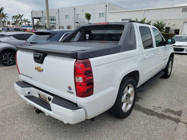 used 2007 Chevrolet Avalanche car, priced at $21,000