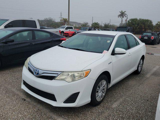 used 2014 Toyota Camry Hybrid car, priced at $11,905