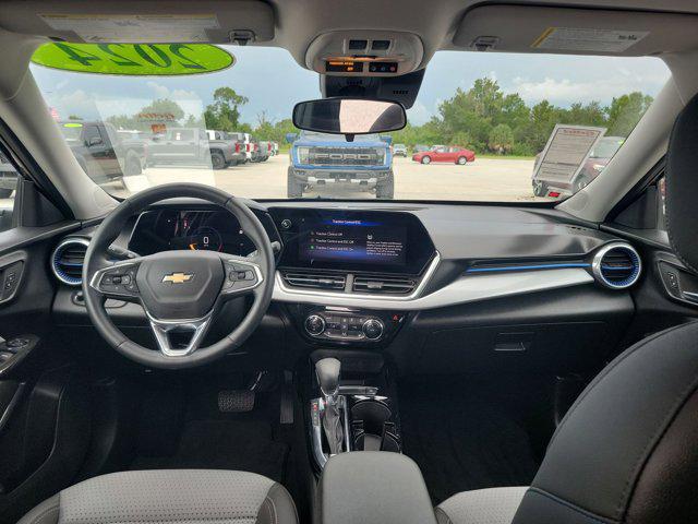 used 2024 Chevrolet Trax car, priced at $20,772