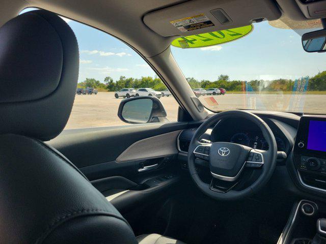 used 2024 Toyota Grand Highlander car, priced at $44,408