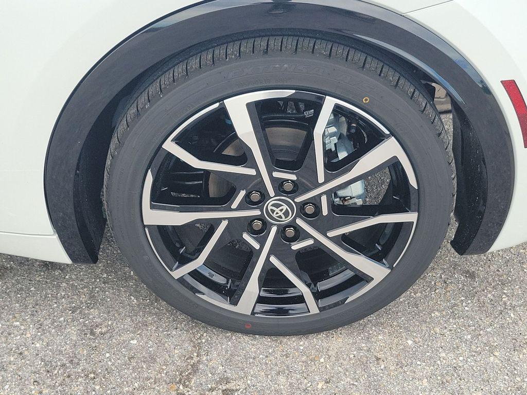 new 2026 Toyota Prius Plug-In Hybrid car, priced at $40,026