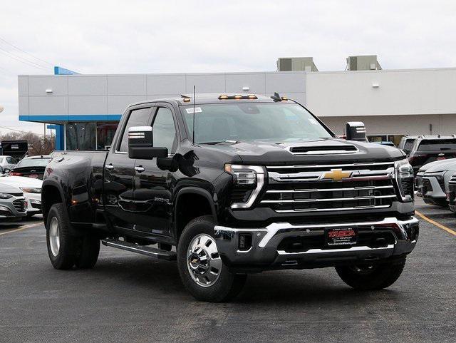 new 2025 Chevrolet Silverado 3500 car, priced at $87,120