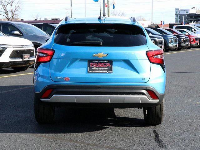 new 2025 Chevrolet Trax car, priced at $23,857