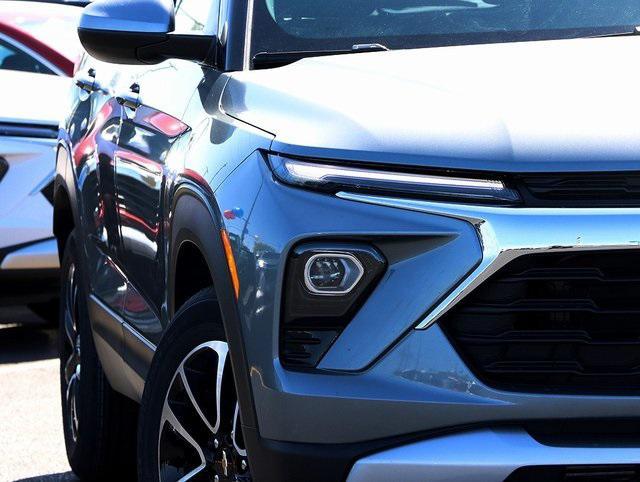new 2025 Chevrolet TrailBlazer car, priced at $25,773