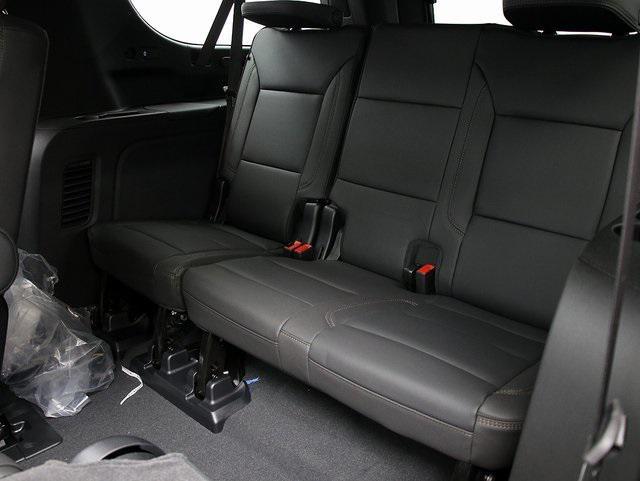 new 2025 Chevrolet Suburban car, priced at $87,702