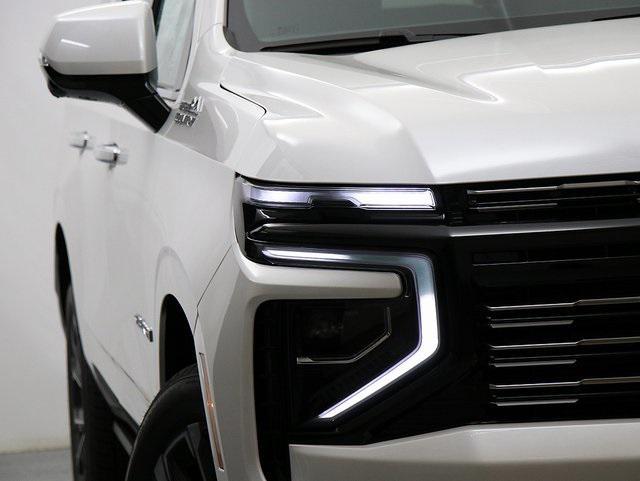 new 2025 Chevrolet Suburban car, priced at $87,702