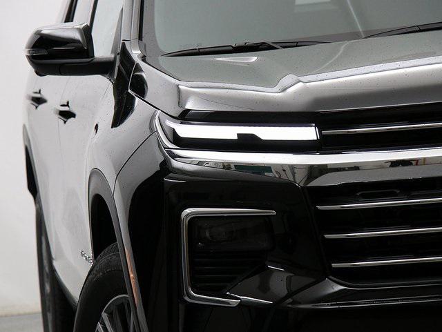 new 2026 Chevrolet Traverse car, priced at $41,684
