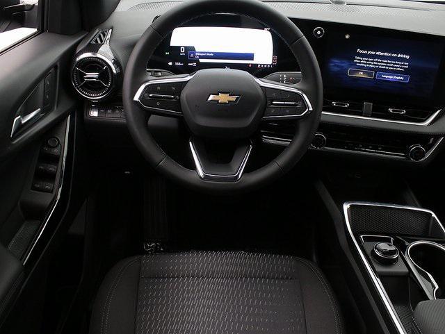 new 2026 Chevrolet Equinox car, priced at $29,679