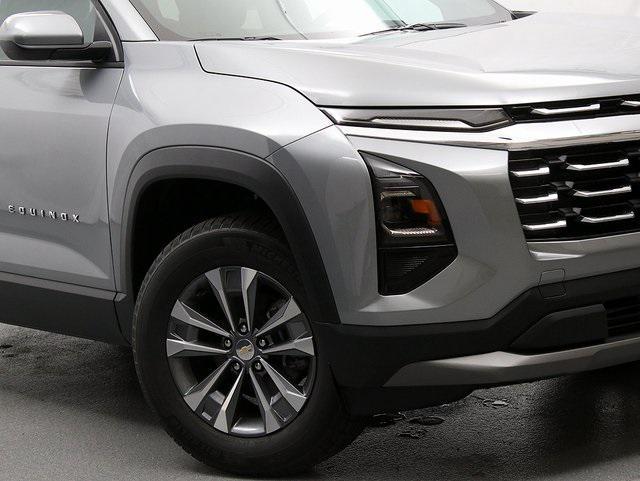 new 2026 Chevrolet Equinox car, priced at $29,679