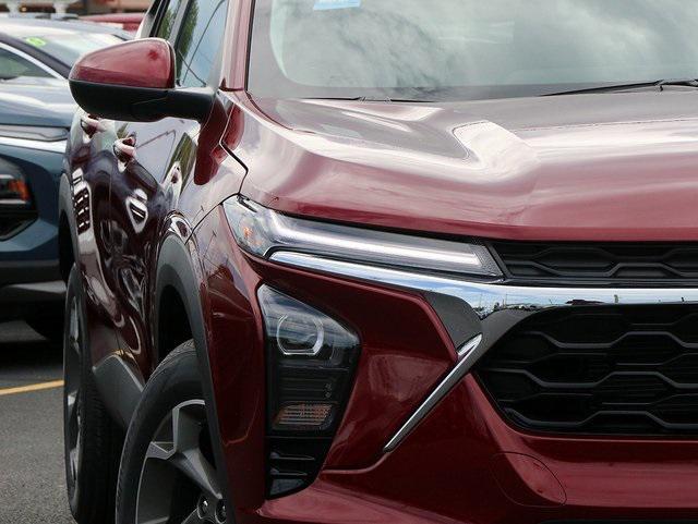 new 2025 Chevrolet Trax car, priced at $25,419