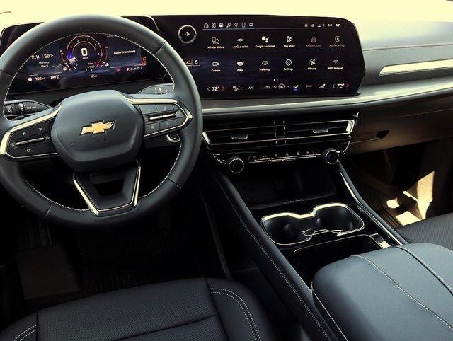 new 2025 Chevrolet Traverse car, priced at $48,195