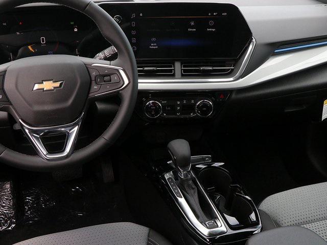 new 2025 Chevrolet Trax car, priced at $24,652