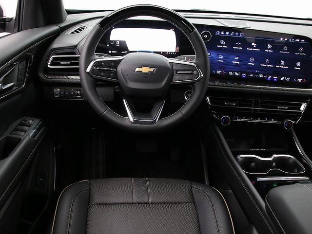 new 2026 Chevrolet Traverse car, priced at $55,700