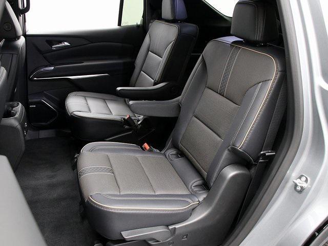 new 2026 Chevrolet Traverse car, priced at $55,700