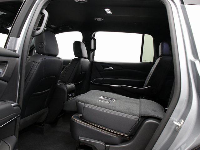 new 2026 Chevrolet Traverse car, priced at $55,700