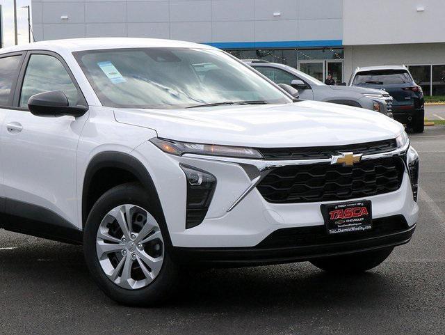 new 2025 Chevrolet Trax car, priced at $21,155