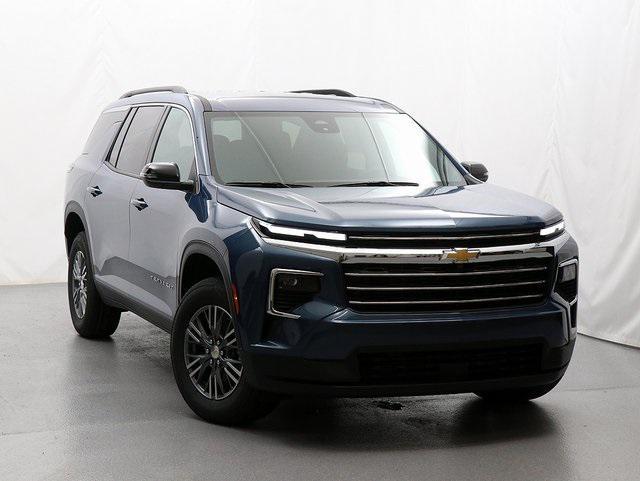 new 2025 Chevrolet Traverse car, priced at $41,695
