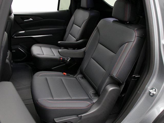 new 2025 Chevrolet Traverse car, priced at $52,640
