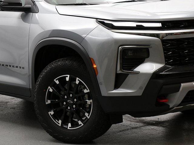 new 2025 Chevrolet Traverse car, priced at $52,640