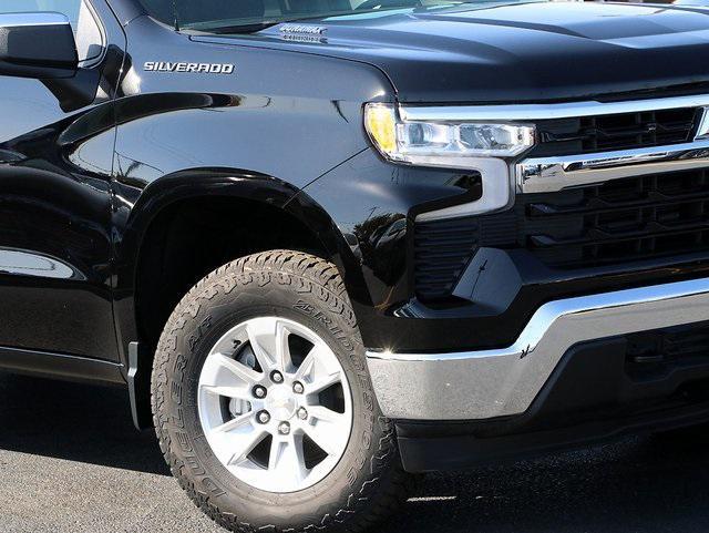 new 2024 Chevrolet Silverado 1500 car, priced at $48,995