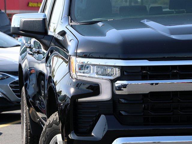 new 2024 Chevrolet Silverado 1500 car, priced at $48,995