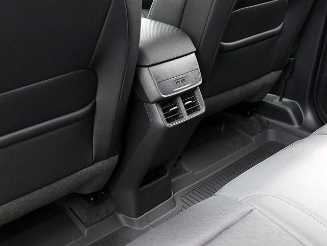 new 2026 Chevrolet Equinox car, priced at $33,655