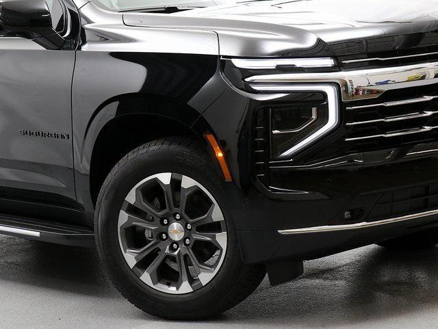 new 2025 Chevrolet Suburban car, priced at $75,960