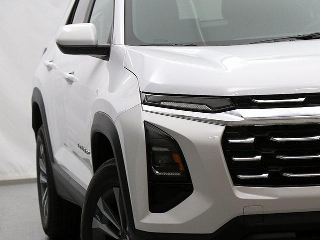 new 2026 Chevrolet Equinox car, priced at $32,908