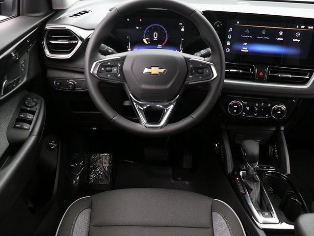 new 2025 Chevrolet TrailBlazer car, priced at $30,580