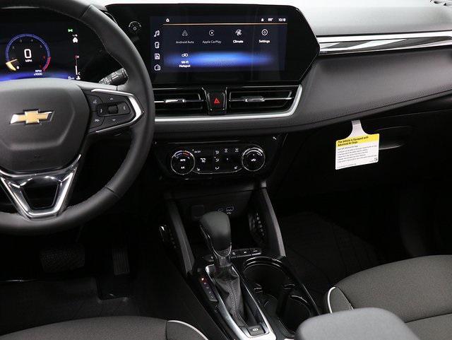 new 2025 Chevrolet TrailBlazer car, priced at $30,580